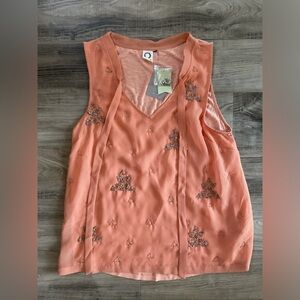 PRICE DROP. Anthro Akemi + Kim beaded chiffon tank top melon orange size L